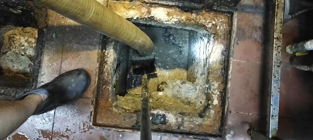 靖宇污水池清理一般都有毒气，怎么预防中毒呢？